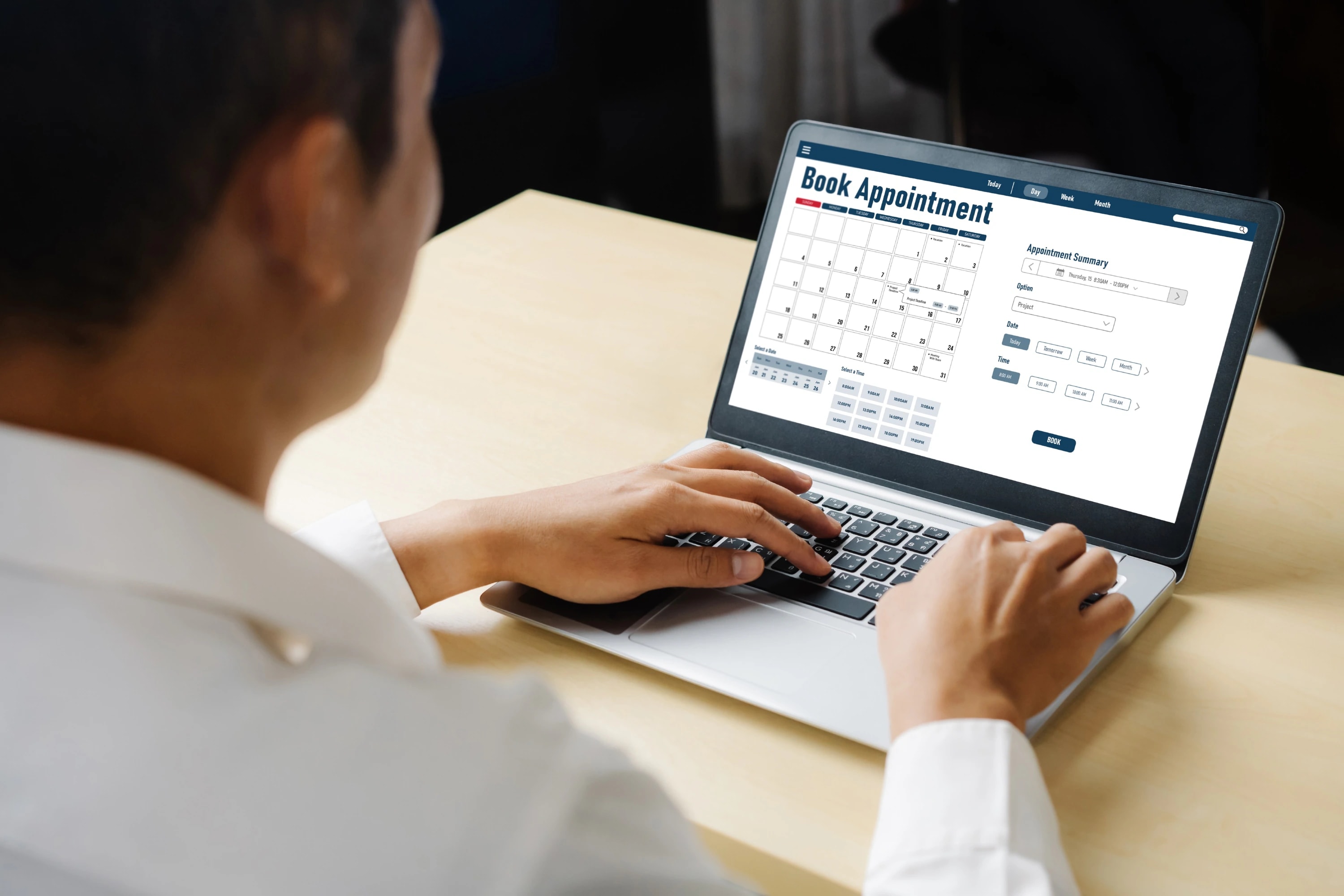 Booking an appointment on an online calendar
